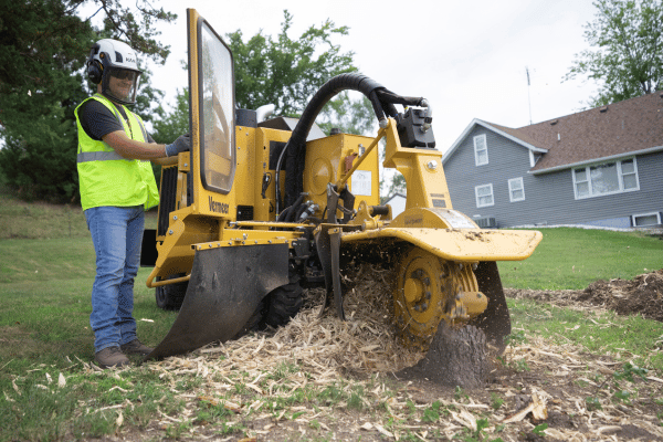 Vermeer SC1052 stump cutter