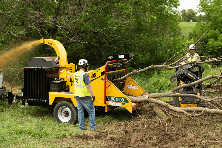 Vermeer BC1500 Brush Chipper